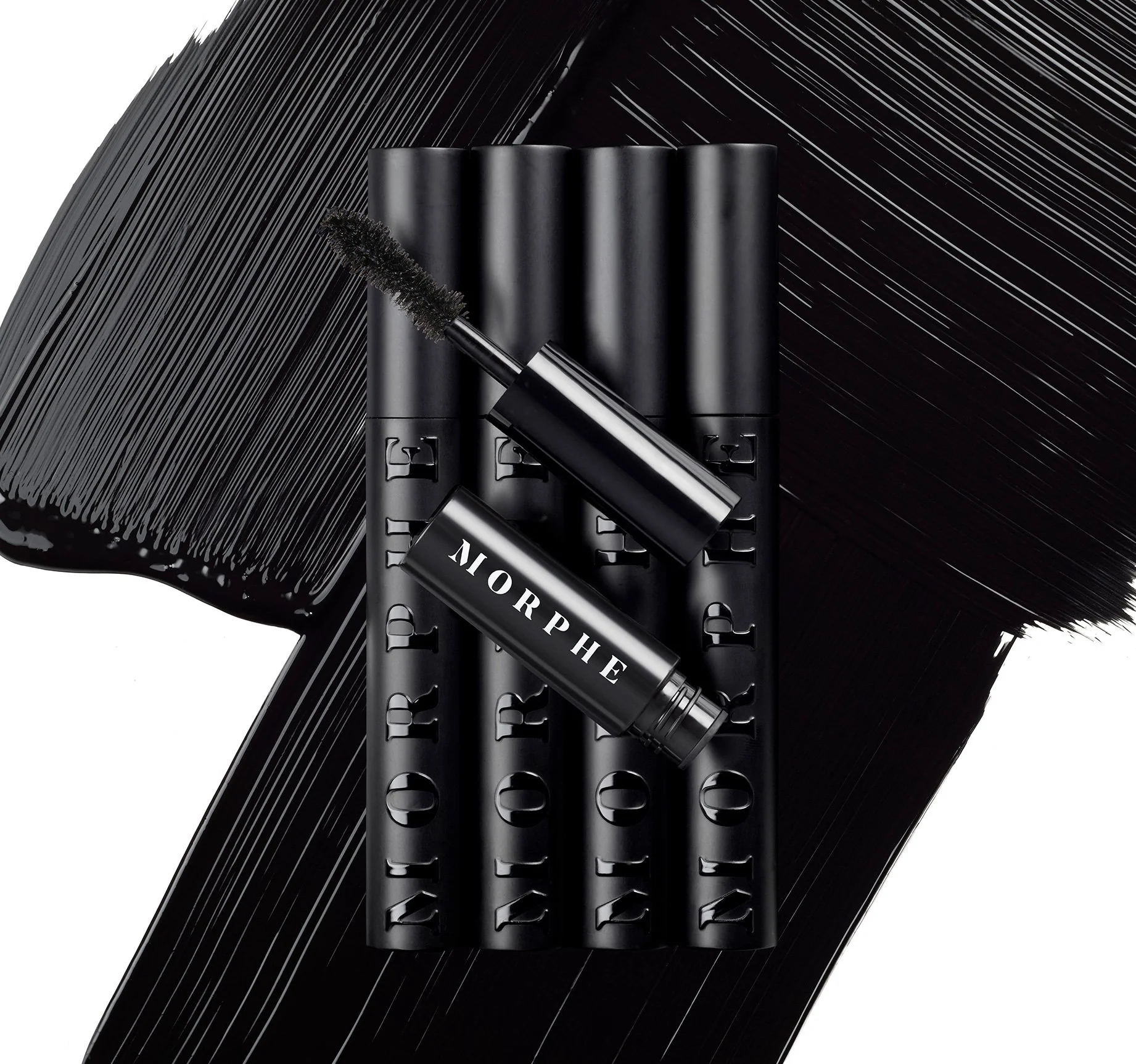 Make It Big Mini Volumizing Mascara - Image 6